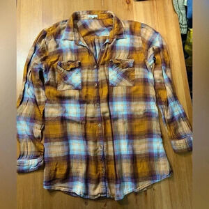 Maurices Womens Medium Plaid Checkered shirt.